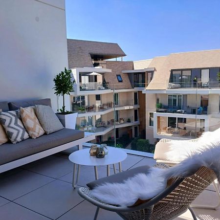 Villa Creole 0308 Luxe Appartement Met Verwarmd Zwembad Nieuwpoort Jachthaven 外观 照片