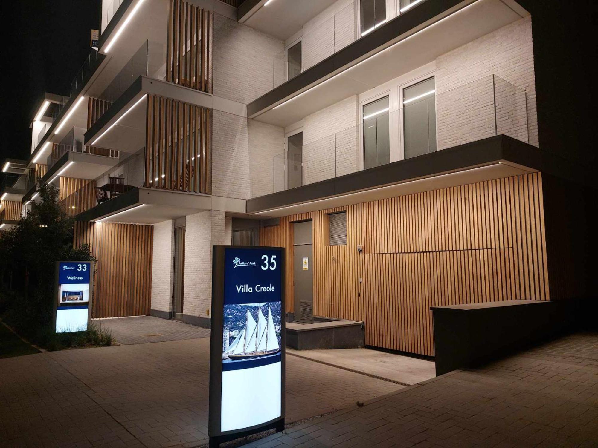 Villa Creole 0308 Luxe Appartement Met Verwarmd Zwembad Nieuwpoort Jachthaven 外观 照片